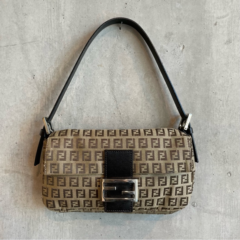 Authentic Vintage Fendi Zucchino Baguette